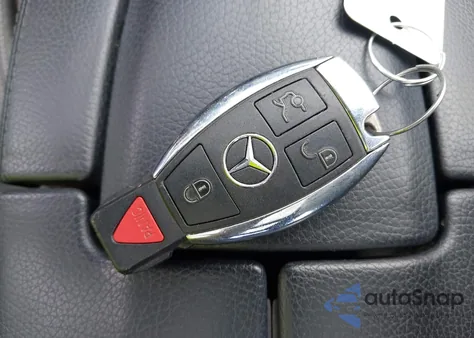 2014 Mercedes-Benz E 350 4Matic из США, поврежденный, VIN WDDKJ8JB4EF270962